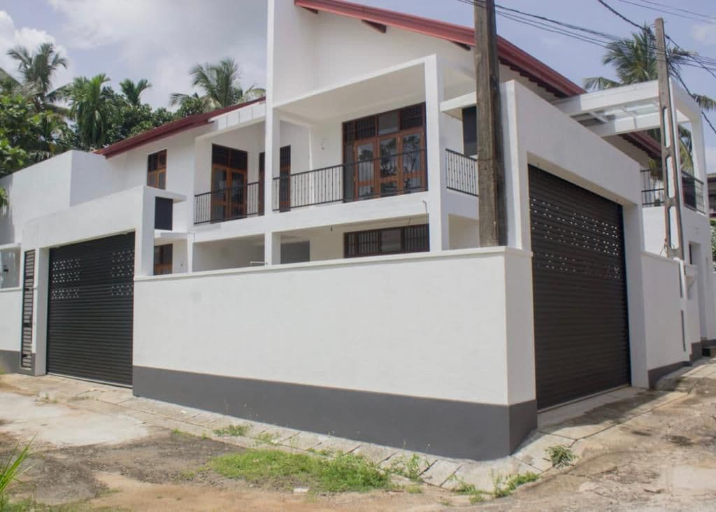 Boralesgamuwa Residence — photograph 23